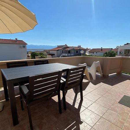 Beachfront Apartment Вир Экстерьер фото