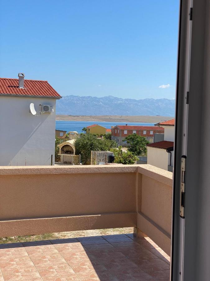 Beachfront Apartment Вир Экстерьер фото