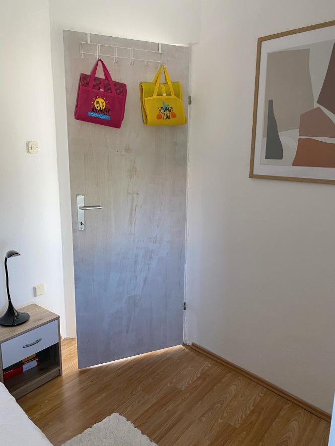 Beachfront Apartment Вир Экстерьер фото